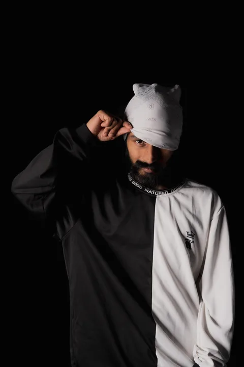 King Lotuss studio portrait 3